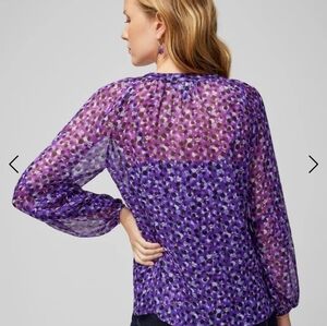 White house black market Long Sleeve Button Clip Blouse XL